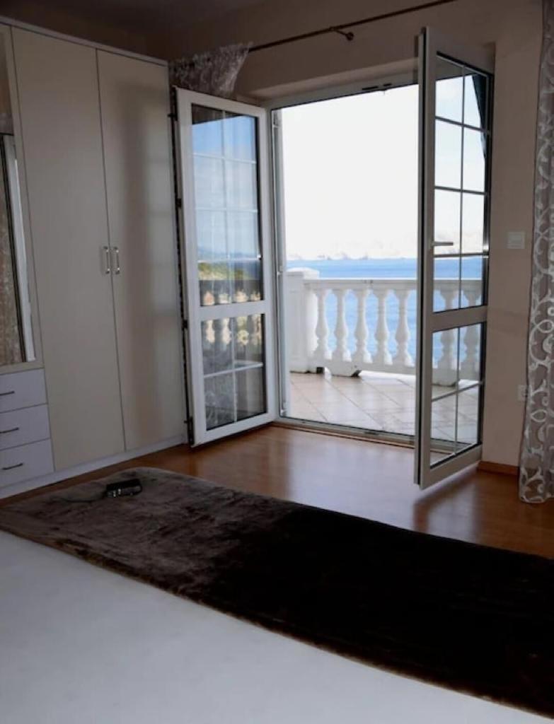 Apartment Ana Сен Екстериор снимка